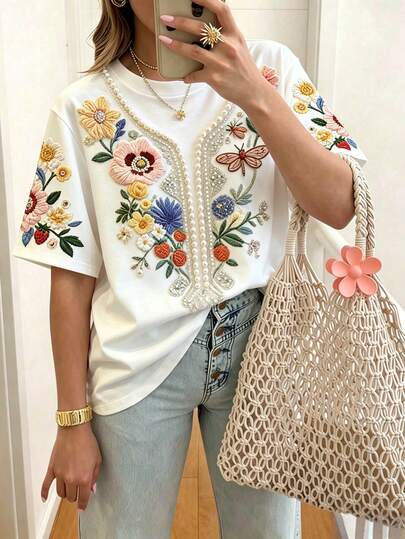 EMERY ROSE Printed Short-Sleeved Top, Regular Sleeve Crew Neck T-Shirt, Decorated With Floral Pattern, Casual And Versatile, Suitable For All Seasons.