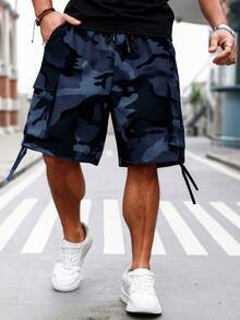 Manfinity LEGND Men's Plus Size Camouflage Wide Leg Loose Cargo Shorts, Holiday - Multicolor - View 5