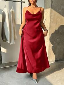 GalTyme Vestido de tirantes con escote pronunciado para mujer talla grande en color rojo - Rojo - Ver 2