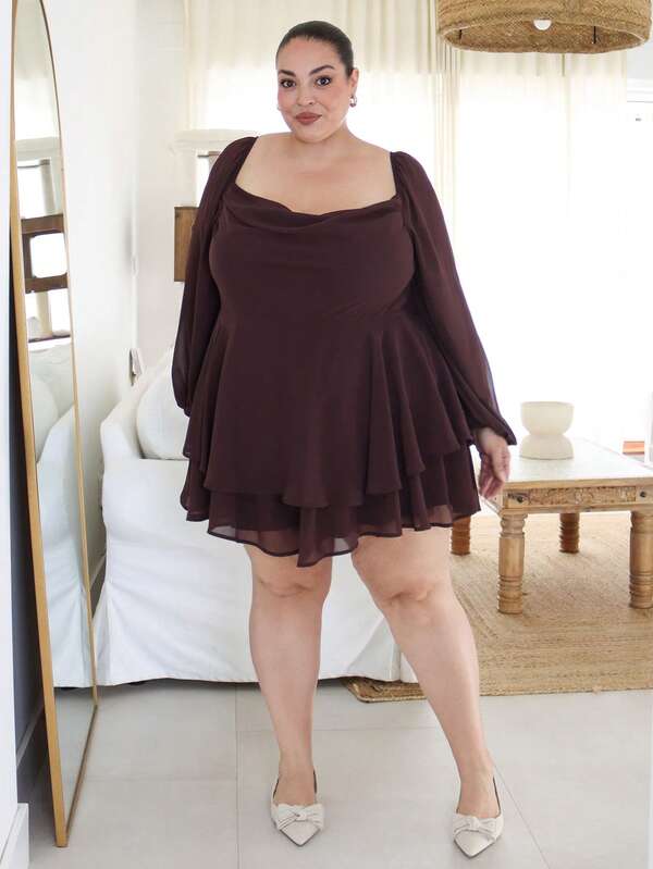 Pretty and Ole Mono de una pieza con cuello drapeado y manga larga para mujer talla grande, de uso casual diario/festivo/fiesta, en color negro sólido, silueta en línea A, tela de satén, sexy y dulce
