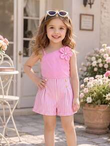 Elladie kids Bộ đồ bé gái gồm áo thun gân màu hồng họa tiết hoa bất đối xứng và quần short gân cài cúc ngọc trai, trang phục mùa hè tươi tắn, năng động. - Hồng - Xem 5