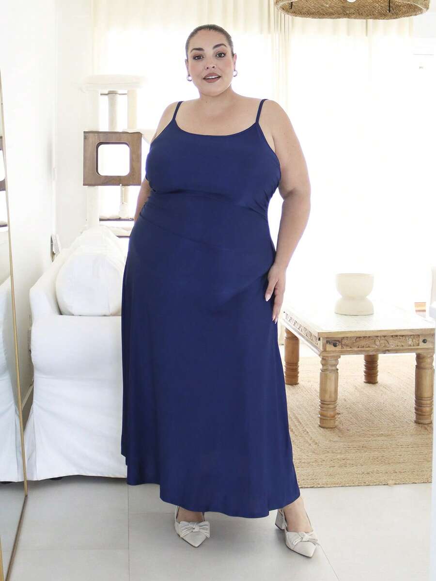 Pretty and Ole Plus Size Women's Solid Color Ruched Waist Flared Hem Spaghetti Strap Dress,Semi Formal Dress,Elegant Tea Party Dress,Flowy Cruise Women Outfits,Birthday Dresses For Women - Royal Blue - View 1
