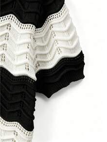 Manfinity Homme Men's Contrast Color Round Neck Short Sleeve Hollow Out Knit Top - Black and White - View 4