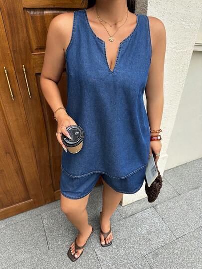 GlowEve CURVE 大码女式牛仔甜心领无袖上衣搭配松紧腰阔腿短裤套装，优雅服饰，适合夏季日常通勤和度假穿着。