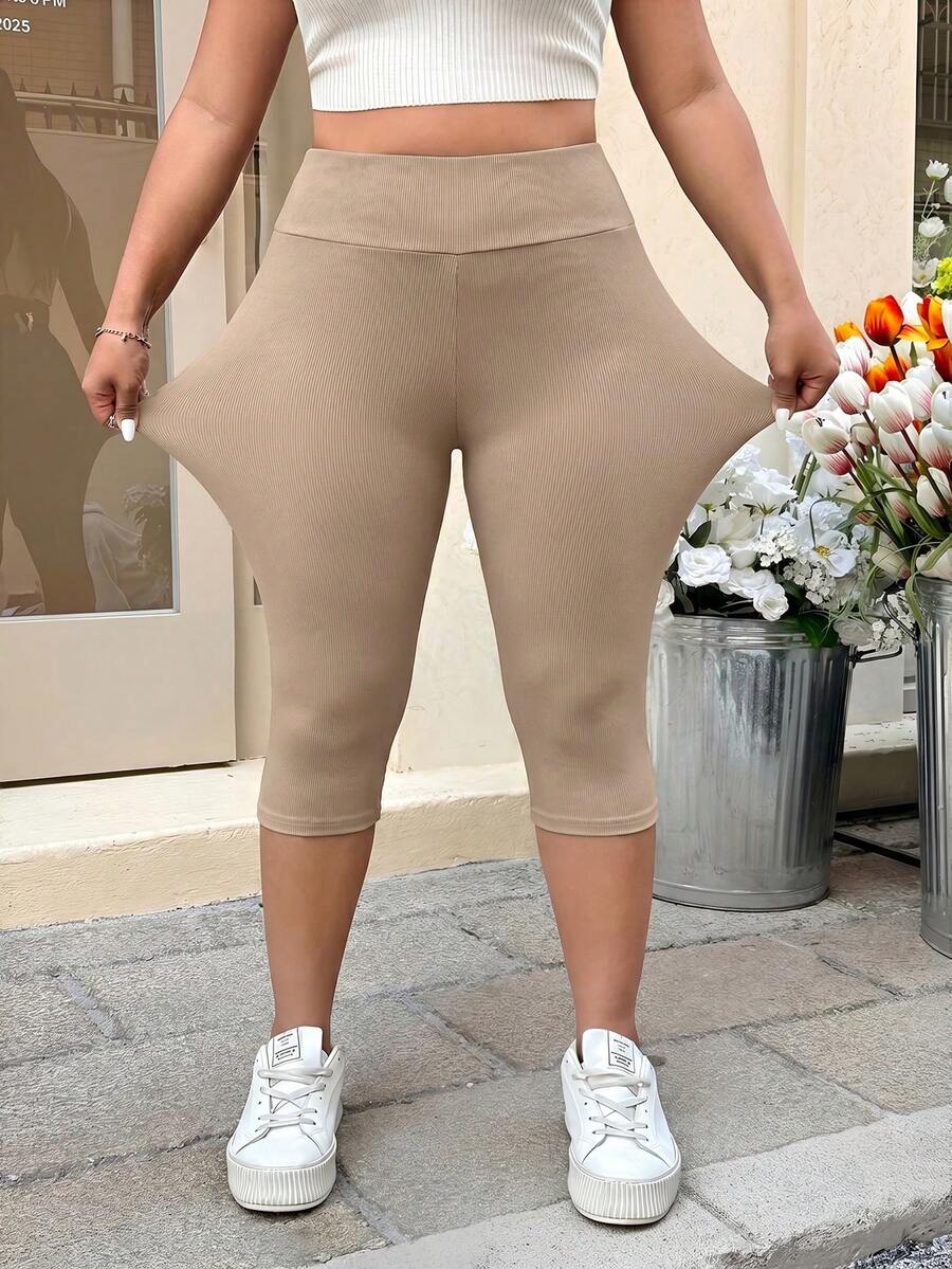 Muchica Plus Size Khaki Tight 3/4 Length Leggings, Suitable For Spring/Summer Vacation - Khaki - View 1
