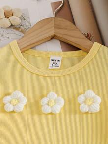 SHEIN Bộ đồ 2 món thời trang hè 2026 cho bé gái: Áo tay ngắn nơ 3D dễ thương + Quần ống rộng nơ độc đáo, màu vàng. - Màu vàng - Xem 5