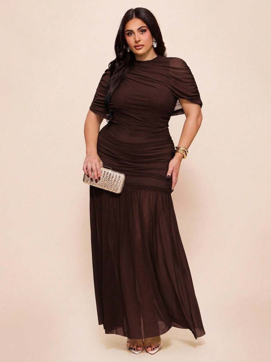 SHEIN BAE Plus Size Women's Green Extra Long Wrap Style Dress, Vacation Dress - Coffee Brown - View 1