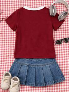 SHEIN Playful Pals 女婴经典英文图案圆领短袖T恤，婴幼儿服装，女童套头衫，女童T恤，幼儿上衣，适合春夏穿着，尺码6个月至3岁 - 紅色 - 查看 2