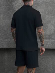 Manfinity Homme Men's Textured Loose Fit Short Sleeve Casual Polo Shirt Set - Black - View 6