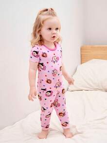 CoComelon X SHEIN Baby Girl Cartoon Print Round Neck Short Sleeve Top And Leggings Pajama Set - Multicolor - View 4