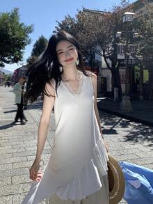DAZY 女士休闲撞色蕾丝不对称荷叶边下摆夏季背心外套，适合假日度假穿着 - 白色 - 查看 5
