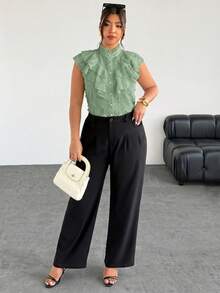 Firerie Camisa de verano de talla grande, elegante, de unicolor, con textura y volantes, con botones delanteros - Verde - Ver 8