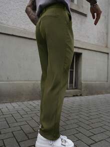 Artur Kramer Men Suit Pants Kantong Zip Plicated Plain - Hijau Tentara - View 2