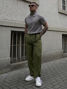 Artur Kramer Men Suit Pants Kantong Zip Plicated Plain - Hijau Tentara - View 4