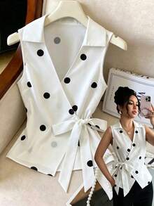 GlowEve Chaleco de lunares blancos de lujo francés, blusa elegante de ajuste ceñido con lazo lateral para ir al trabajo - Blanco y Negro - Ver 9