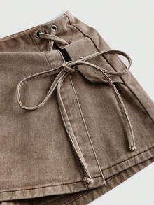 SHEIN MOD Plus Size Casual Washed Criss-Cross Strap Denim Shorts - Coffee Brown - View 3