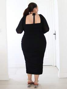 Pretty and Ole Plus Size Fall Black Mutton Sleeve Mesh Gathered Square Collar Elegant Commuter Long Dress - Black - View 2