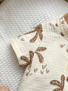 SHEIN Playful Pals 2pcs Newborn Beige Tropical Coconut Tree Print Short Sleeve Shirt & Shorts Set Summer Vacation Family Matching Casual Loose Outfits - Apricot - View 3