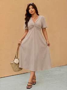 SHEIN Essnce 大码女式V领条纹扭结休闲派对连衣裙，适合夏季穿着 - 藏蓝色 - 查看 5