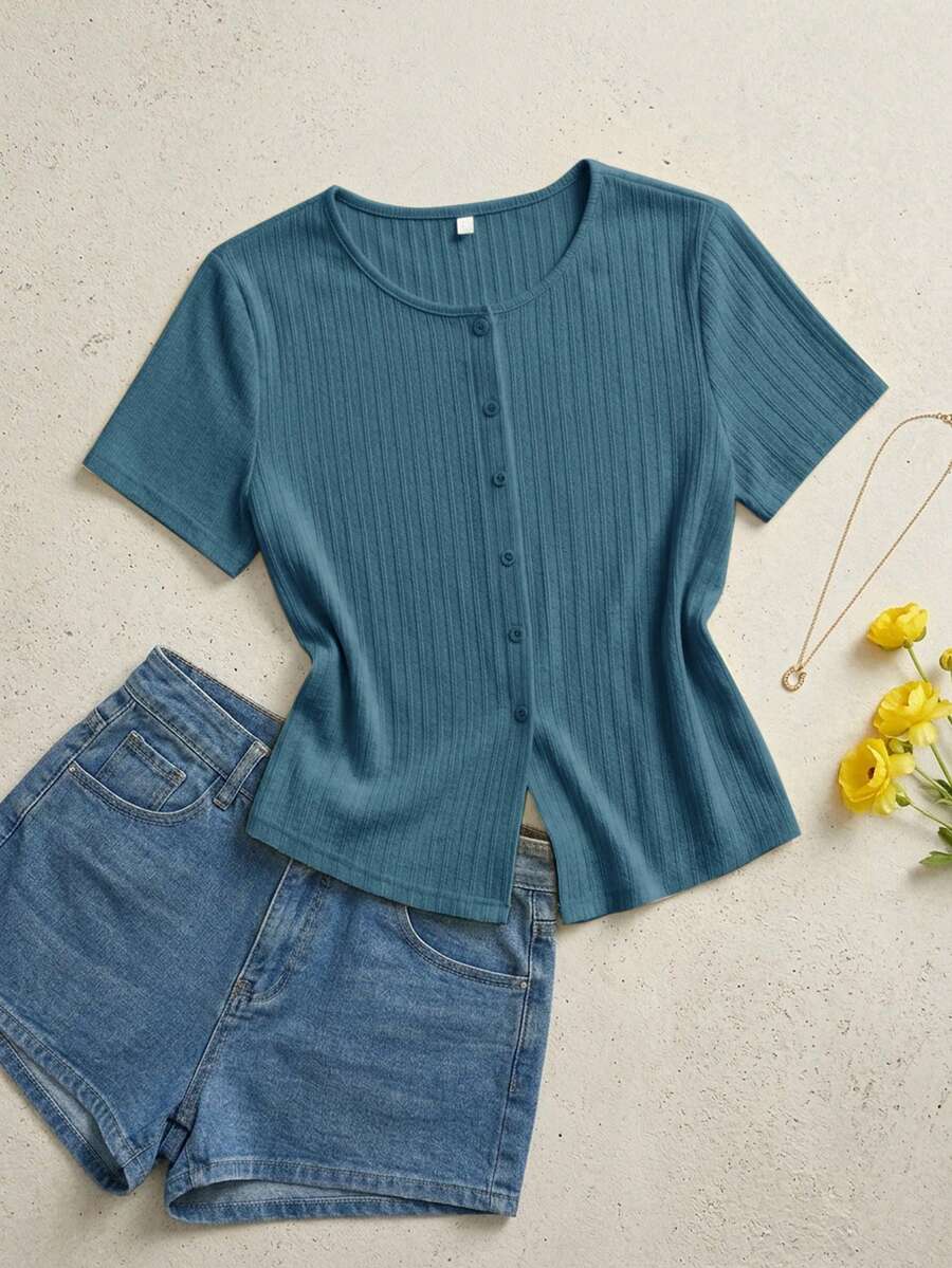 SHEIN Essnce 大码女装春夏时尚休闲弹力舒适日常百搭显瘦浅黄色纹理面料短袖T恤,曲线可爱上衣,夏季穿搭,外出上衣 - 霧霾藍 - 查看 1