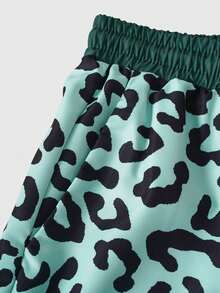 ROMWE MEN Prep Men's Summer Fashionable Street Casual Leopard Print Drawstring Waist Contrast Stripe Trim Basketball Shorts - Green - View 3