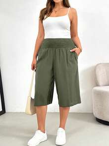 SHEIN Essnce Quần short vải lanh đen ống rộng, thoải mái, thoáng mát, dễ chịu cho nữ cỡ lớn, thích hợp mặc hàng ngày vào mùa xuân và hè. Kiểu dáng đơn giản, quần ống rộng, quần vải lanh nữ, trang phục đi nghỉ mát. - Màu xanh Ô liu - Xem 7
