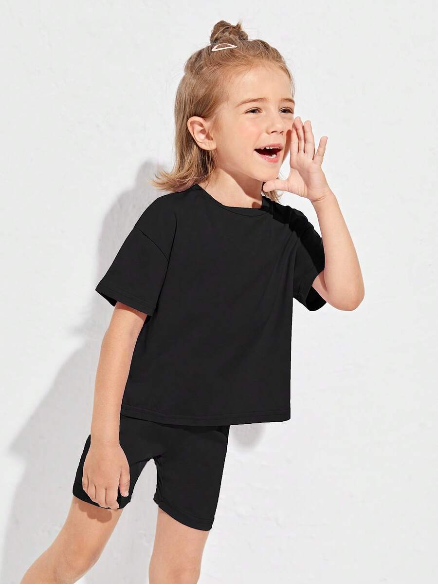 Young Girl Summer Casual Daily Commute Simple Solid Color Drop Shoulder Loose T-Shirt And Fitted Shorts Set - Black - View 1