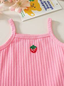 SHEIN 3件套女婴浅粉/玫瑰粉/乳白色罗纹面料连体衣，水果刺绣，吊带方领设计。柔软弹力罗纹面料，亲肤舒适，适合休闲和户外穿着。 - 彩色 - 查看 4
