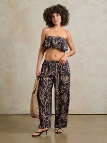 Rouah Bộ đồ nữ gồm áo croptop cổ yếm in họa tiết lá và quần dài cạp thấp, họa tiết cây cỏ, phong cách nghỉ mát biển - Bộ đồ mùa hè phối hợp, bộ hai mảnh mùa hè, bộ quần áo. - màu đen - Xem 6