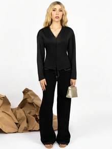 PRISCILA ESCOTO PRISCILA ESCOTO 女款時尚法式復古V領主教袖酒紅色針織上衣，女款長袖上衣，優雅女款休閒上衣 - 黑色 - 查看 7
