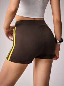 LOONEY TUNES X SHEIN Women's Contrast Color Brown Checkered Cartoon Print Leggings Gym Summer Casual Athleisure - Coffee Brown - View 2