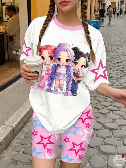 少女卡通印花圆领T恤和短裤休闲日常穿搭