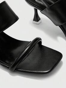 CUCCOO BIZCHIC Womenheeledsandals - Black - View 4