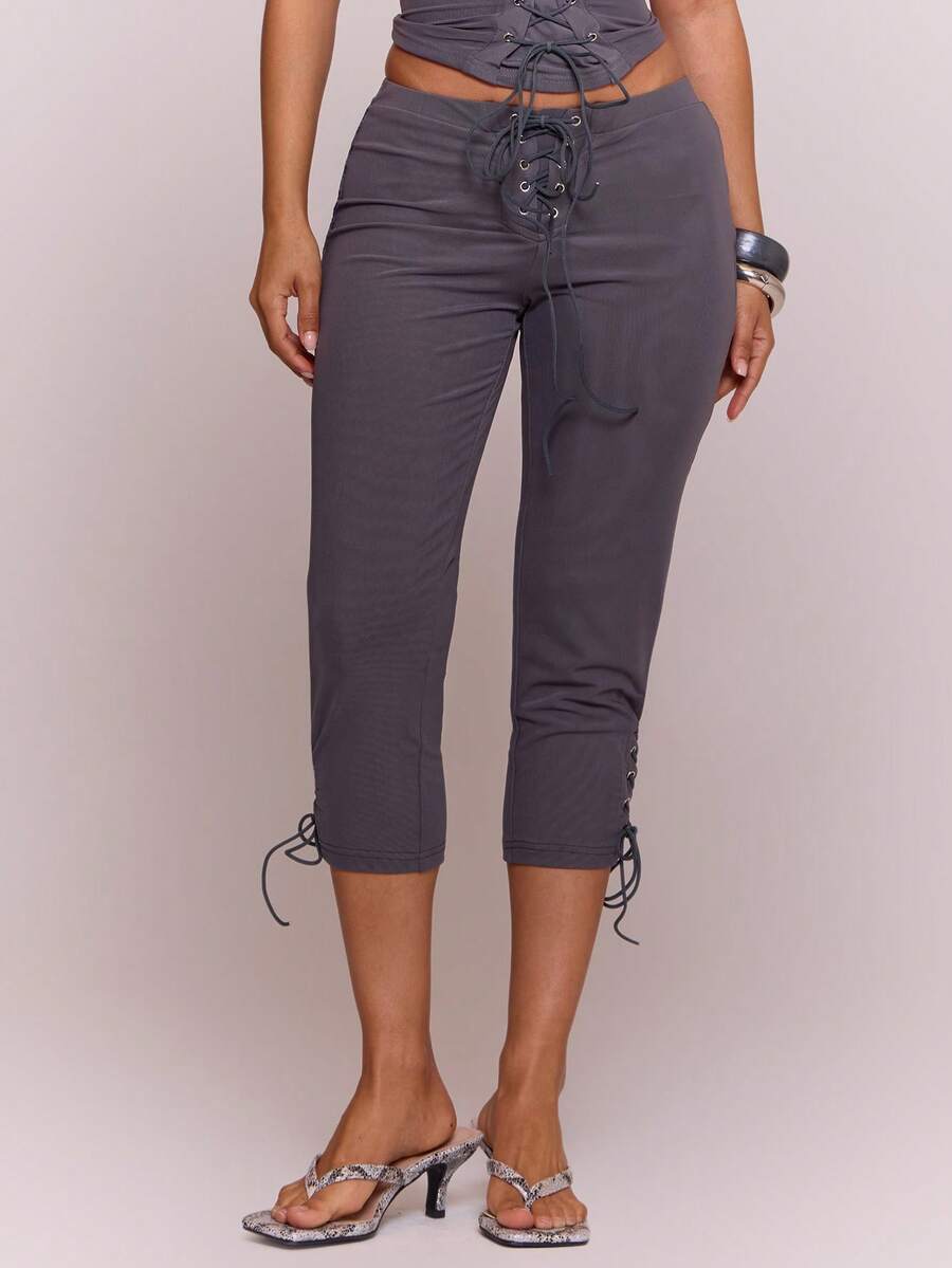 MUSERA Pantalones capri ajustados con detalle de cordones en el frente y los lados, sexy para primavera y verano, elegantes para una cita nocturna, festival, vacaciones o club en Ibiza - Gris - Ver 1