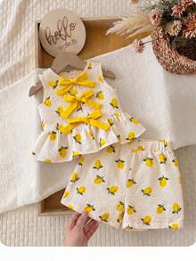 SHEIN 2件套女婴幼儿/新生儿0-3岁休闲日常可爱度假条纹蝴蝶结装饰吊带背心+短裤套装，春夏款 - 黃色 - 查看 3