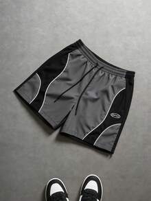 Manfinity EMRG Quần short nam in chữ phối màu - Màu xám đen - Xem 1