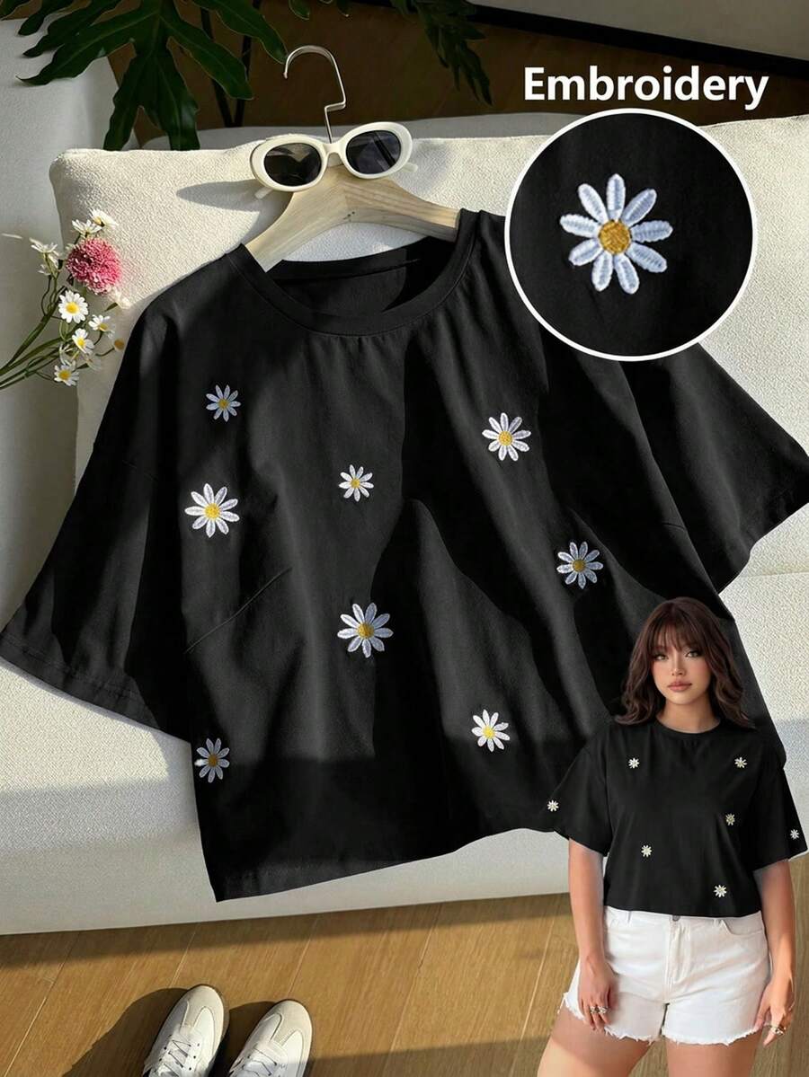 SHEIN EZwear 大码夏季休闲雏菊刺绣圆领短袖T恤 - 黑色 - 查看 1