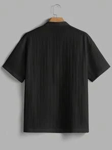 Manfinity Homme 男士夏季休闲度假通勤纯色纹理面料短袖衬衫和抽绳腰短裤套装 - 黑色 - 查看 4