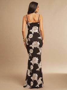 Fitted Strappy Dress With 3D Floral Print - Multicolor - View 2