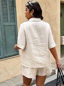 Calvaya Set de 2 piezas de chaqueta de manga corta y shorts de unicolor en tallas grandes, de moda para el verano - Albaricoque - Ver 2