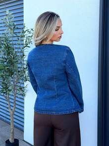 Jeta Ari Áo khoác denim thắt eo kim loại đơn hàng khuy đơn thời trang đường phố dành cho nữ - Rửa tối - Xem 2