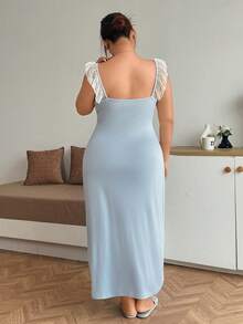 Napfluff CURVE Napfluff CURVE Camisón largo con volantes de encaje azul claro para mujer de talla grande - Azul - Ver 2