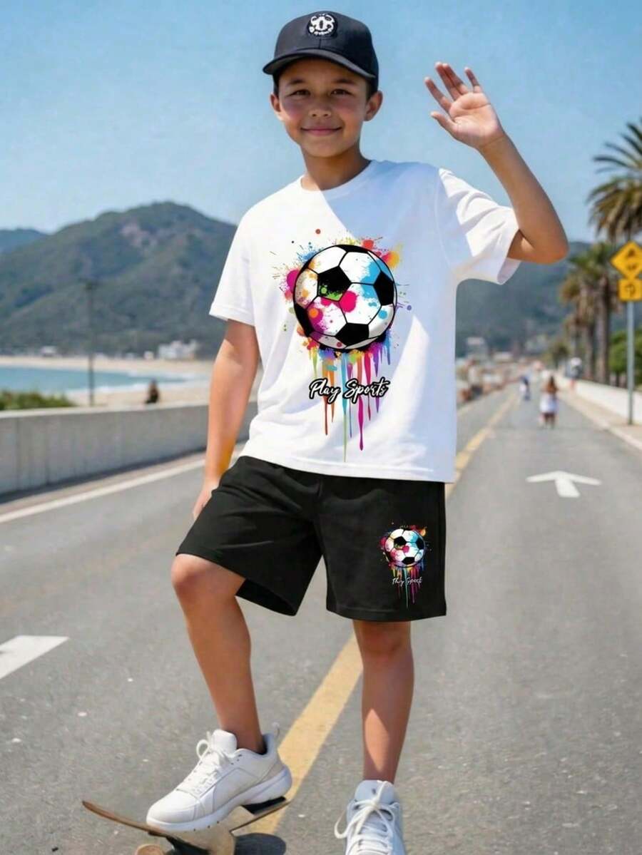 两件套男童休闲卡通图案圆领短袖短裤套装，适合夏季穿着
