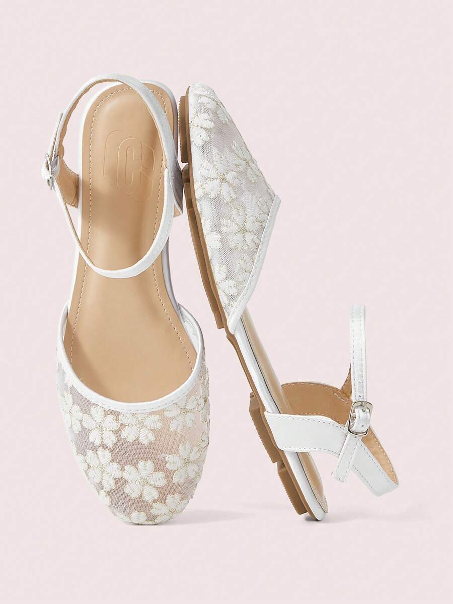 CUCCOO DOLLMOD Women's Shoes, Apricot Fashion Round Toe Flower Embroidery Word With Mary Jane Cute And Sweet, Closed Toe Side Empty Flat Sandals - Pear Blossom - White - View 1