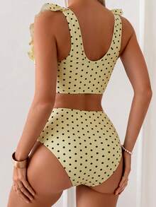 Swim Basics 2 pezzi Set di top e pantaloncini da donna per l'estate, elegante e minimalista, per vacanza, a pois bianchi e neri, con volant sulle spalline, plissettato sulla parte anteriore e vita alta con arricciatura sui pantaloncini a triangolo - Giallo chiaro - Visualizzare 2