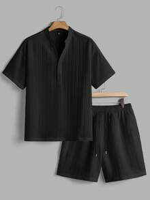 Manfinity Homme 男士夏季休闲度假通勤纯色纹理面料短袖衬衫和抽绳腰短裤套装 - 黑色 - 查看 1