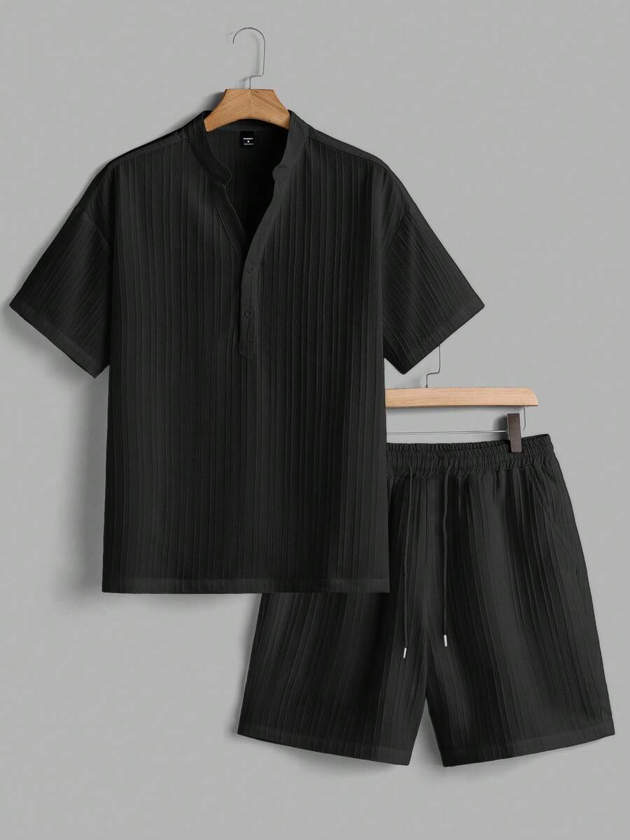 Manfinity Homme 男士夏季休闲度假通勤纯色纹理面料短袖衬衫和抽绳腰短裤套装 - 黑色 - 查看 1