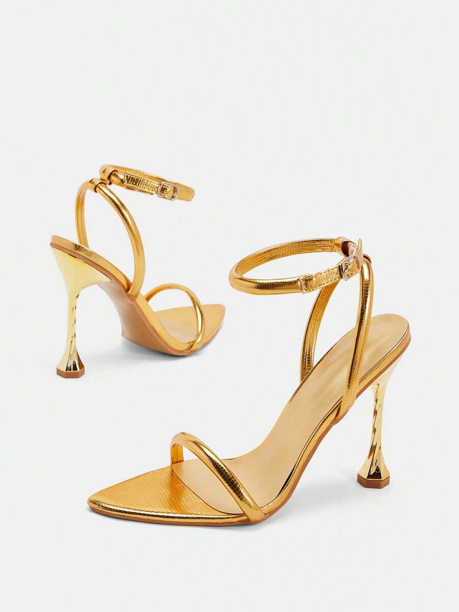 Glitzique Sandal Wanita Bertali Lancip dengan Hiasan Emas, Sandal Pesta Transparan & Glamor, Cocok untuk Acara Keluar Rumah - Emas - View 1