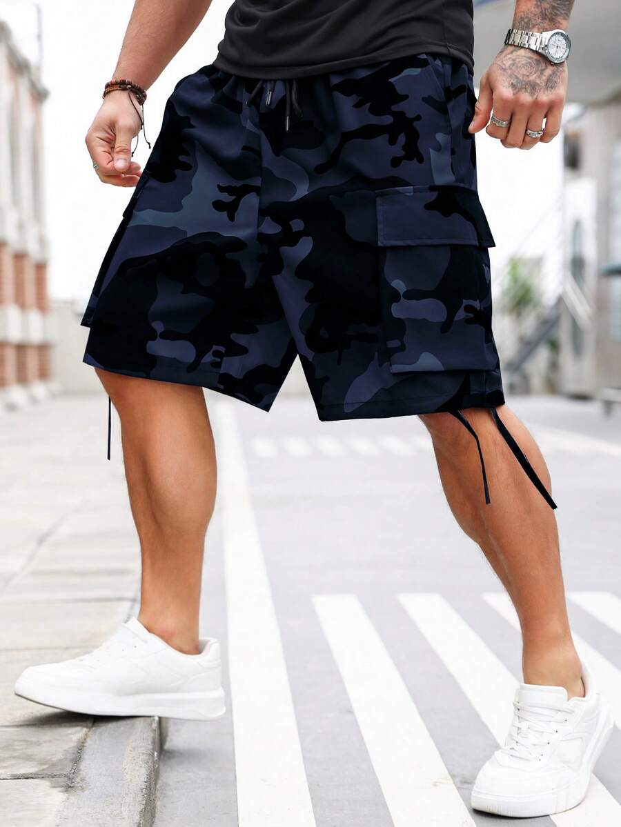 Manfinity LEGND Men's Plus Size Camouflage Wide Leg Loose Cargo Shorts, Holiday - Multicolor - View 1