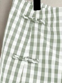 SHEIN LUNE CURVE 加大码女式夏季休闲/通勤黑白格子弹力腰圆边开衩设计中国结装饰纽扣短裤 - 綠色 - 查看 5
